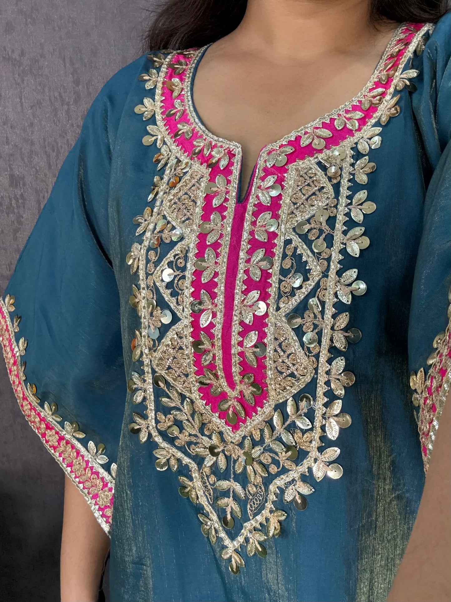 Gotapatti kaftan set