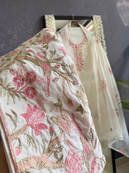 Kota doria aari work suits