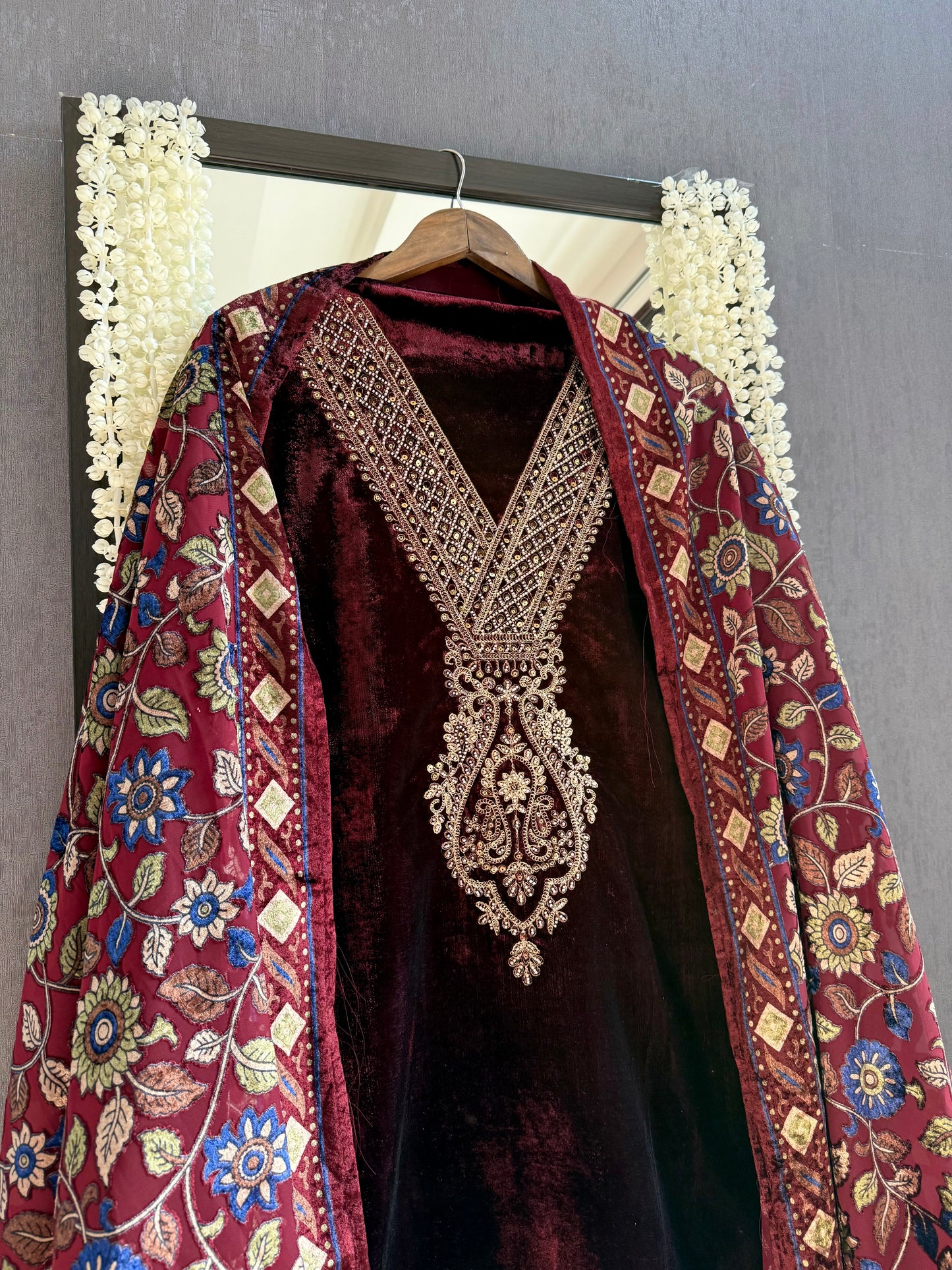 Velvet hand work suit