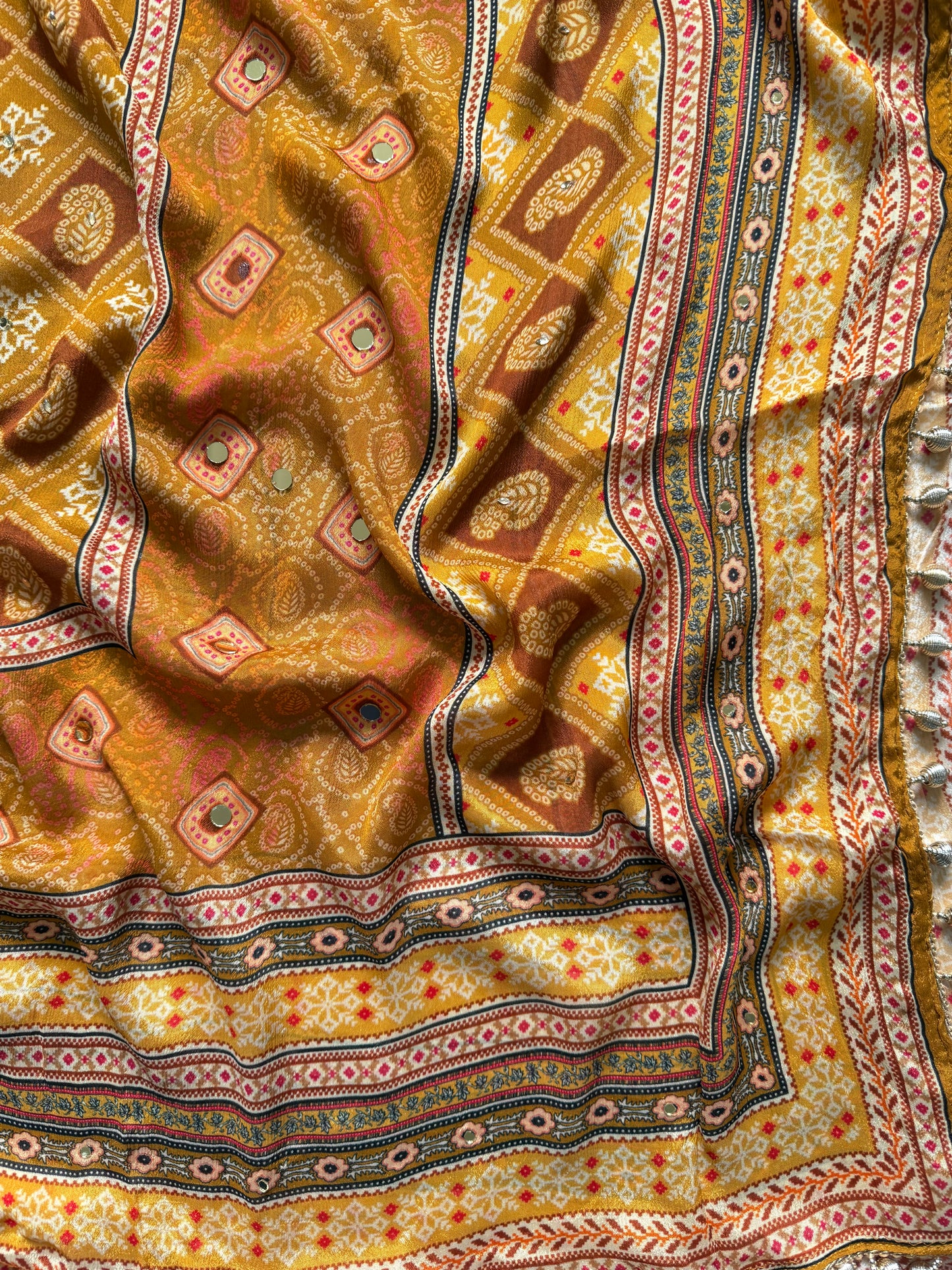 Premium crepe pakistani bandhani suit