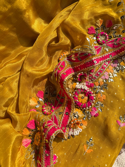 Luxurious Gotapatti Tissue silk suit